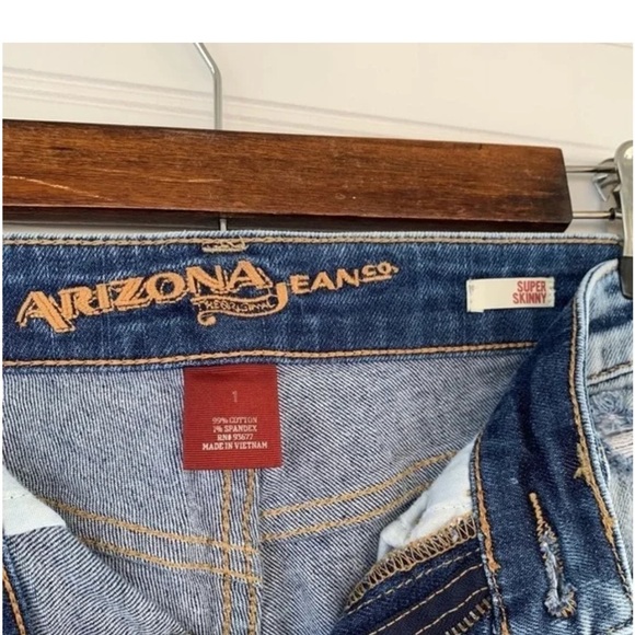 Blue Denim Distressed Women Shorts - Picture 5 of 7